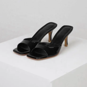 Square Toe Shoe
