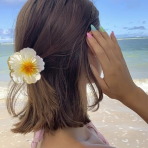 Ponytail Claws