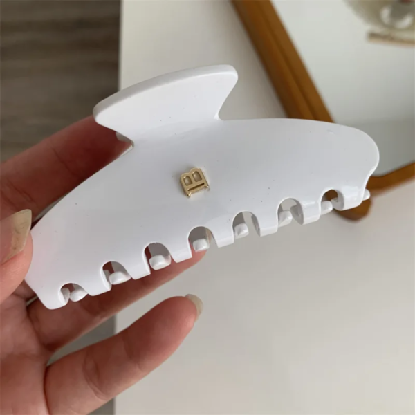 Vintage Claw Clip