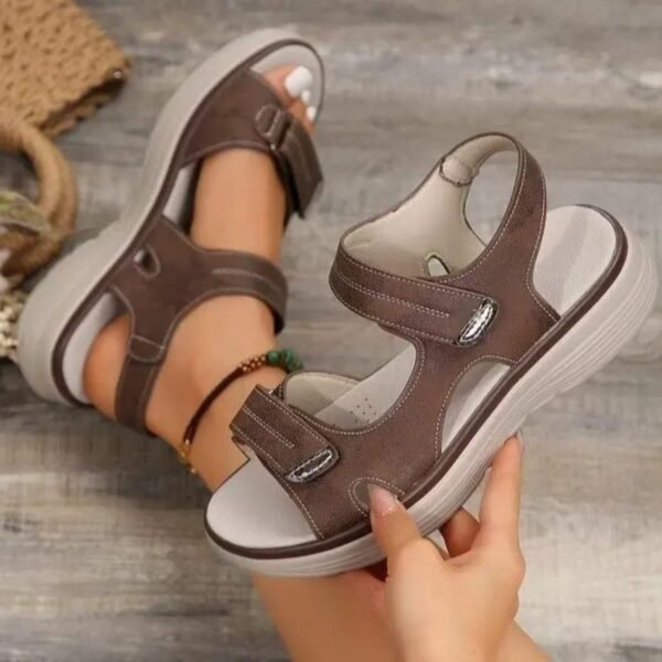 Sporty Style Sanda