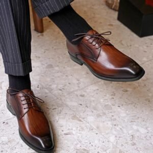 Wood-Grain Square-Toe